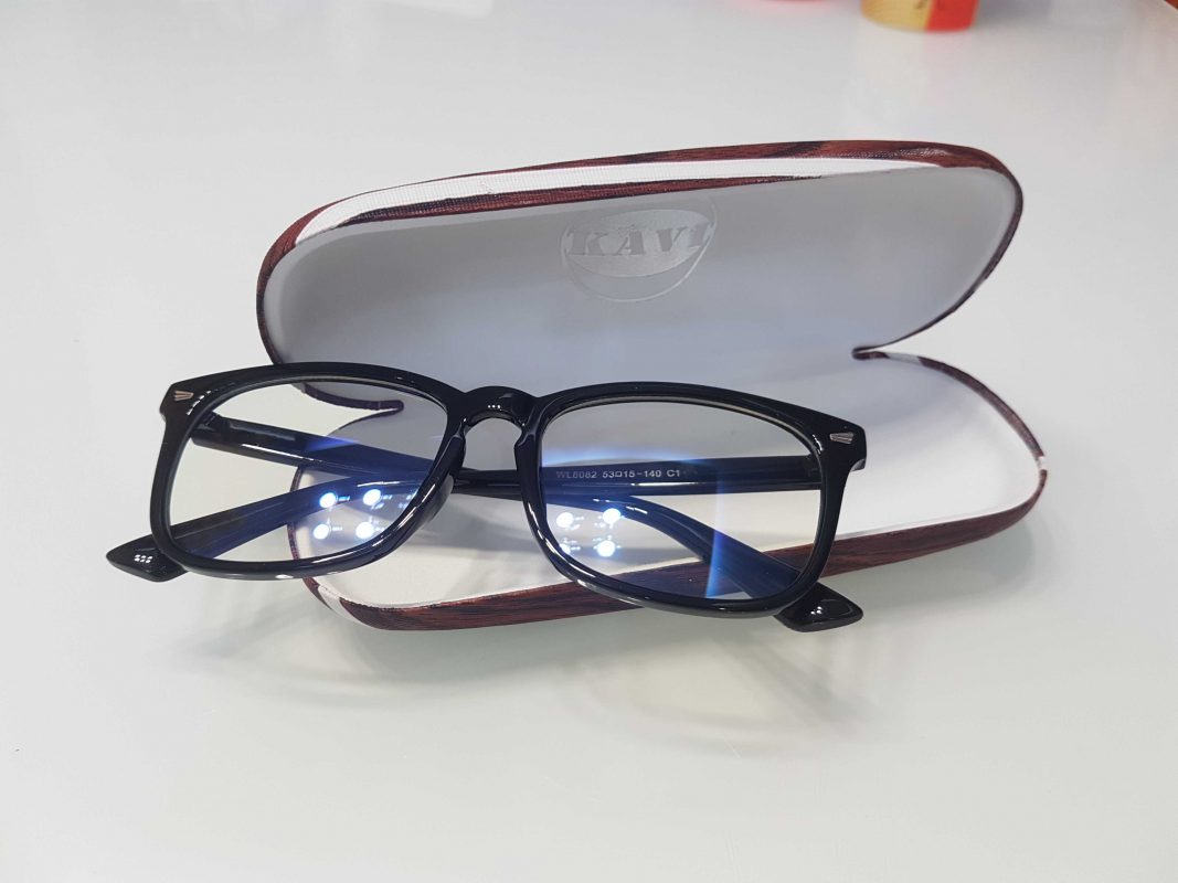 kính bảo vệ mắt kv009 3
